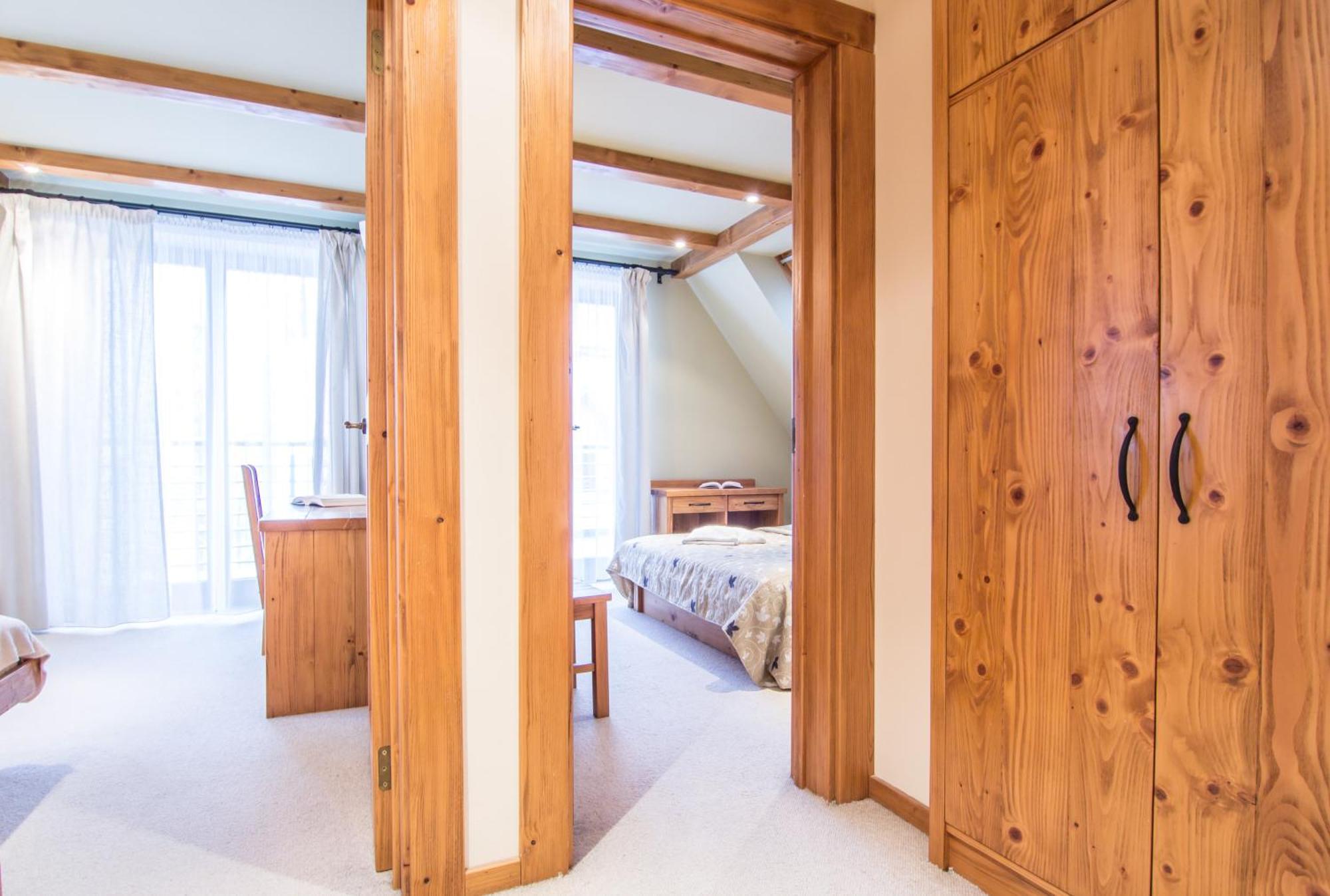 Apartamenty Chata Pod Reglami Zakopane Rom bilde
