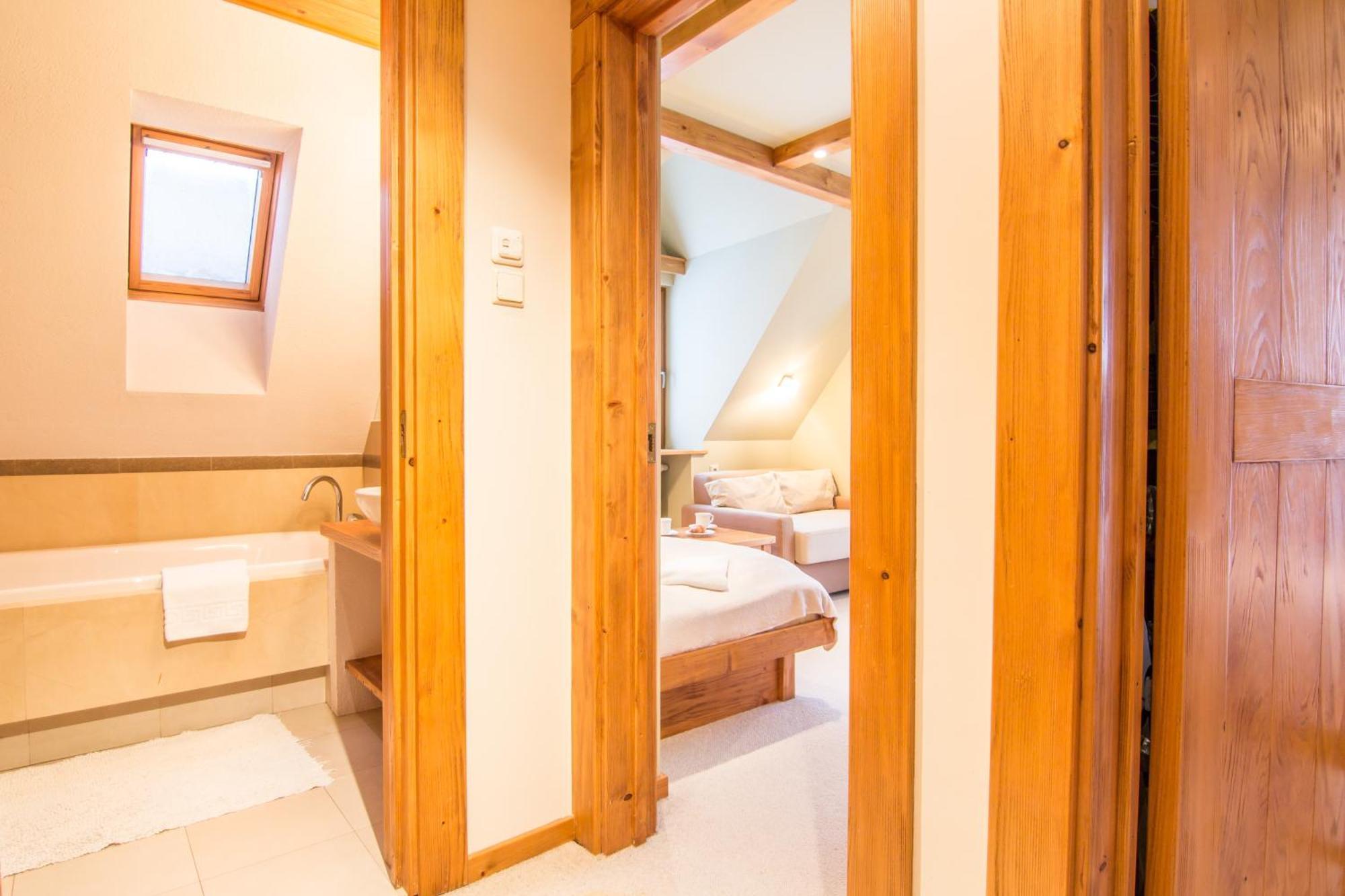 Apartamenty Chata Pod Reglami Zakopane Rom bilde